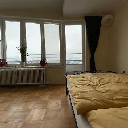 Rooftop With Park View *