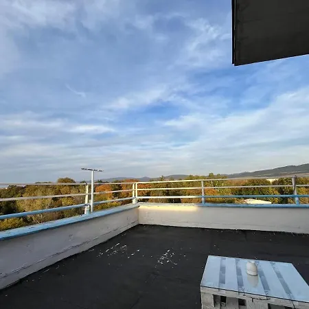 Rooftop With Park View * Piest'any